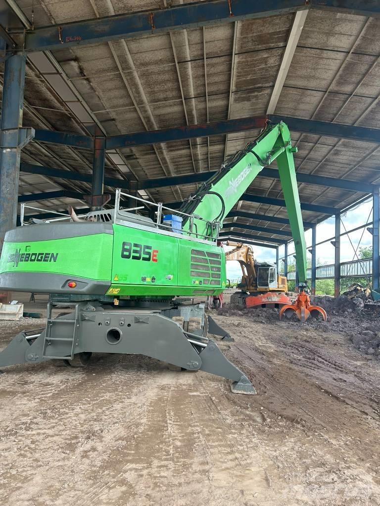 Sennebogen 835 Pelle à déchets