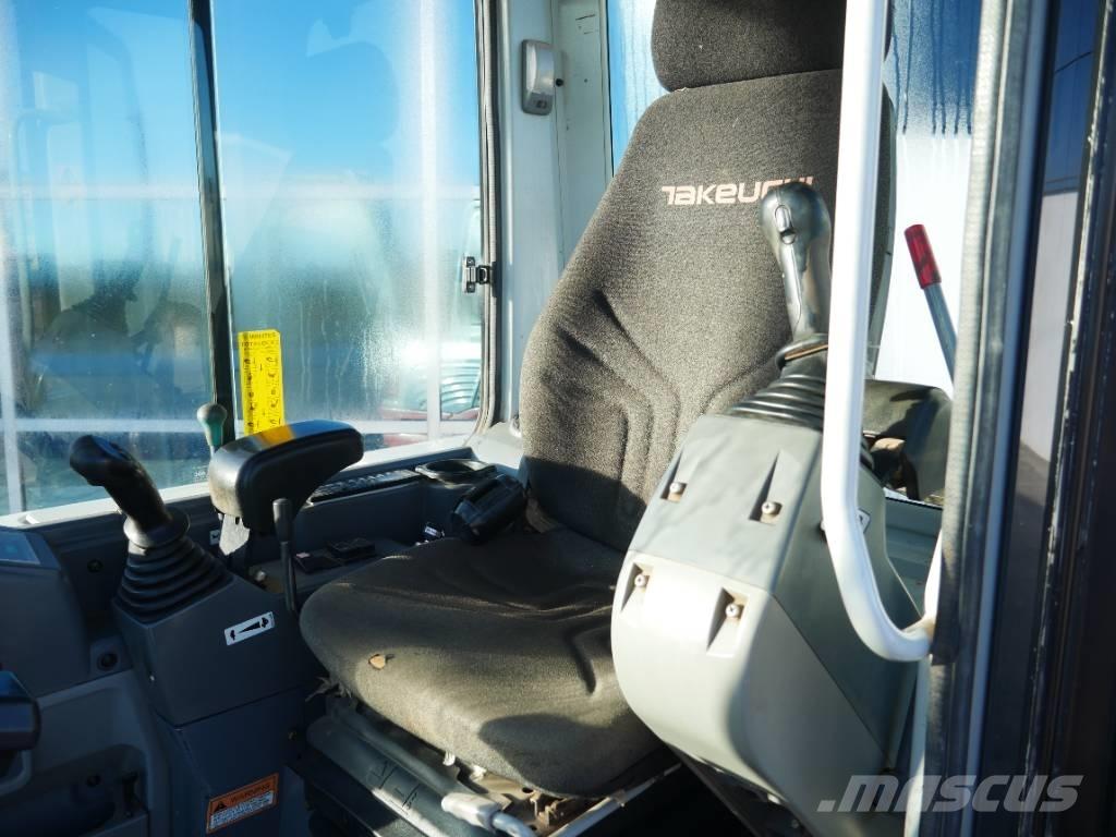 Takeuchi TB 250 Mini pelle < 7t