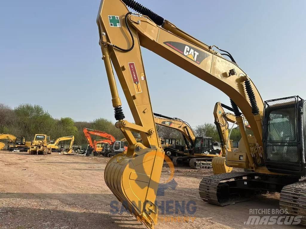CAT 320 C L Pelle sur chenilles