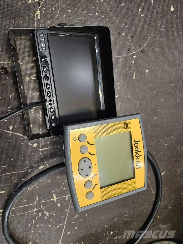 Junkkari T300 Semoir combiné