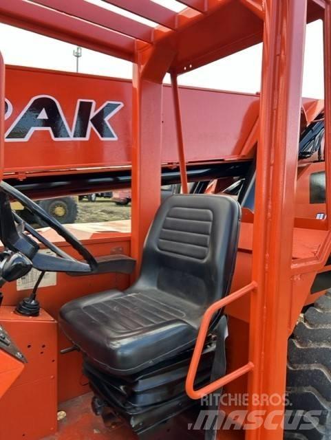 SkyTrak 8042 Chariot télescopique