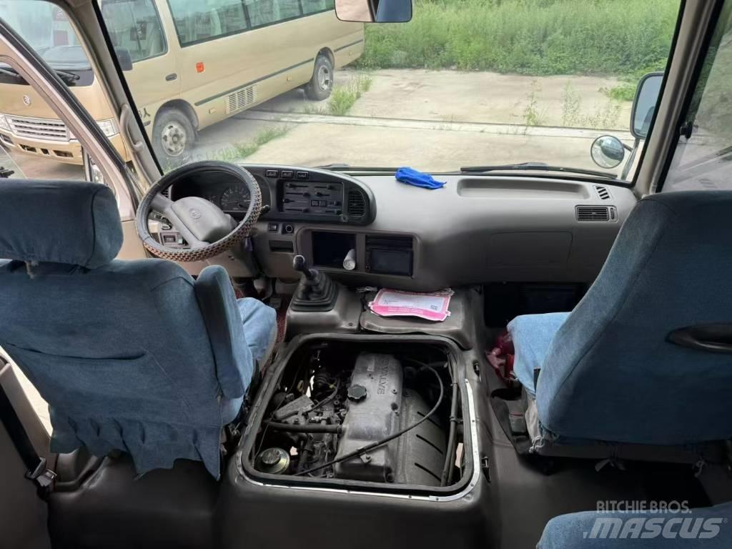 Toyota Coaster Autobus interurbain