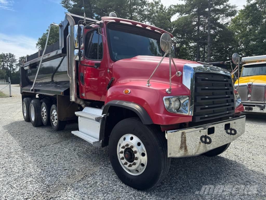 Freightliner 114 SD Camion benne