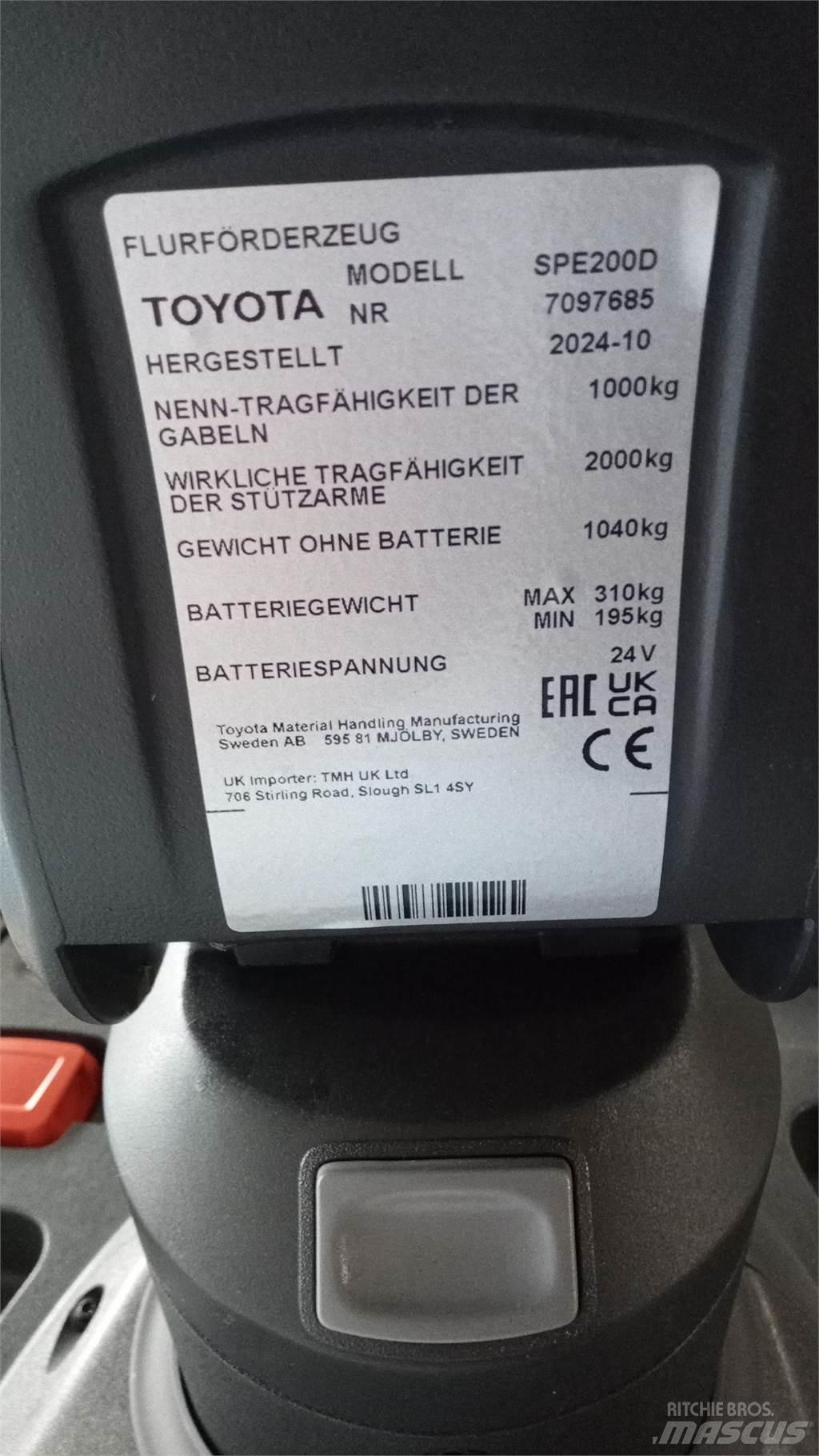 Toyota BT SPE200D Gerbeur accompagnant