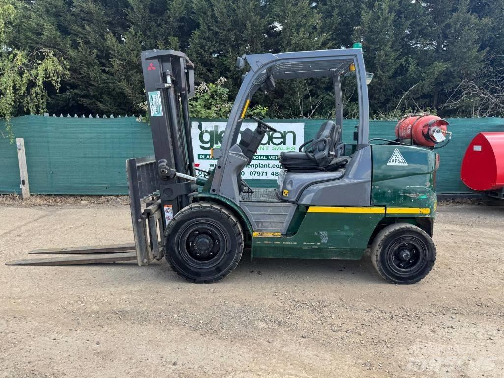 Mitsubishi FG 45 NT Chariots GPL