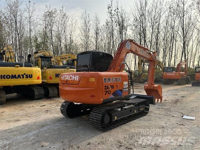 Hitachi ZX70 Pelle sur chenilles