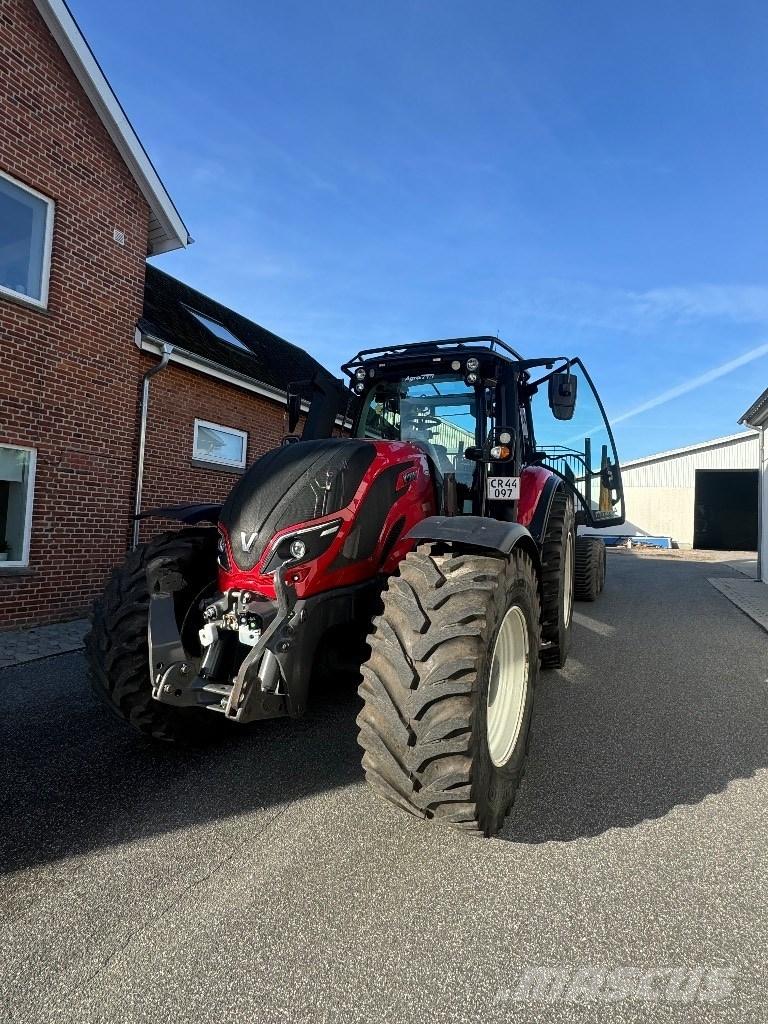 Valtra T 214 D Tracteurs forestiers