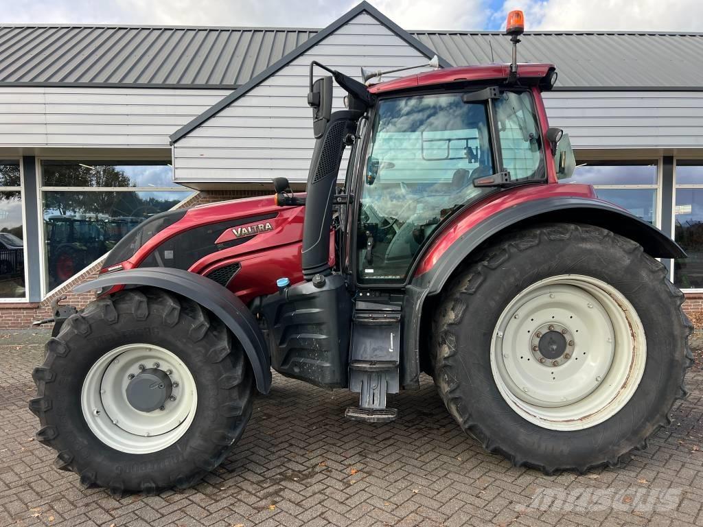 Valtra T 174 Versu Tracteur