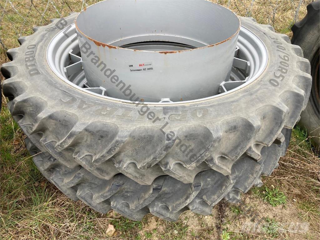 Goodyear 300/90R50 Agriculture - Autres