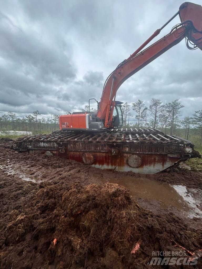 Hitachi 250 Pelles amphibies