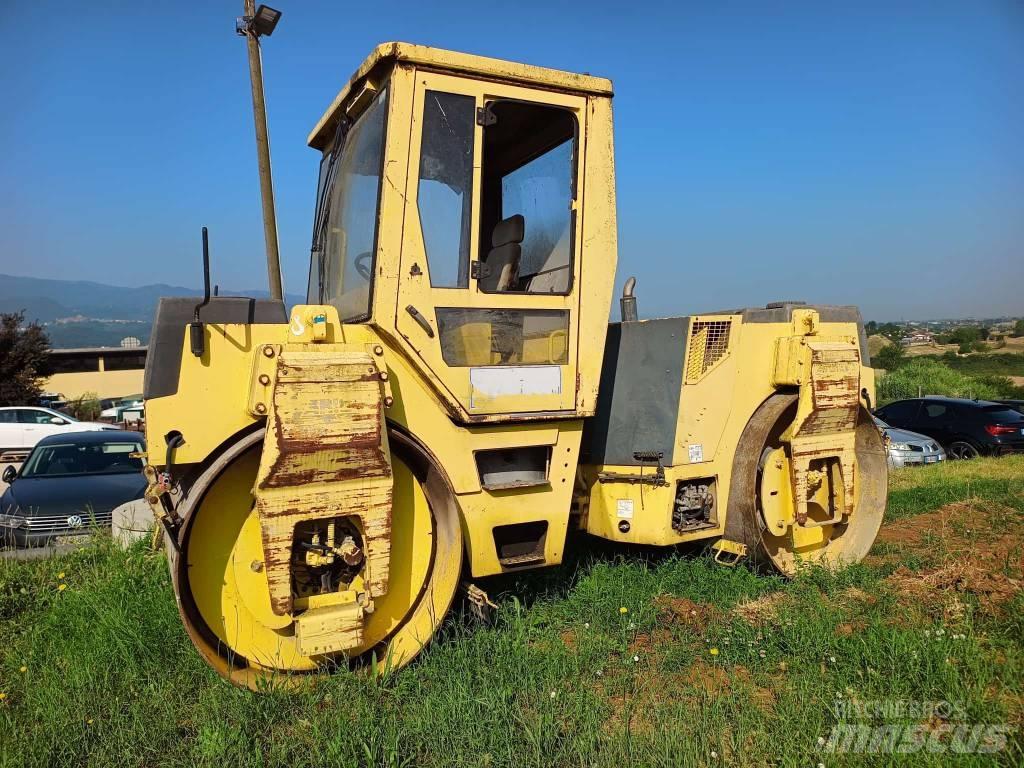 Bomag BW 151 AD-2 Rouleaux tandem