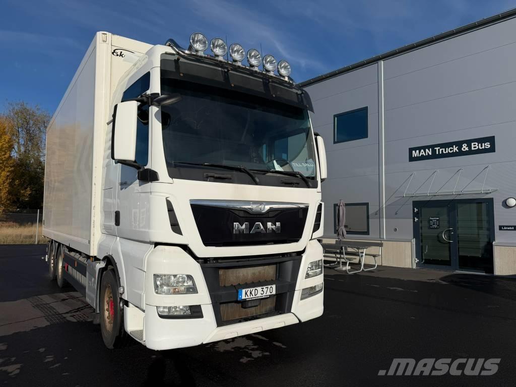 MAN TGX 26.480 6x2 Camion Fourgon