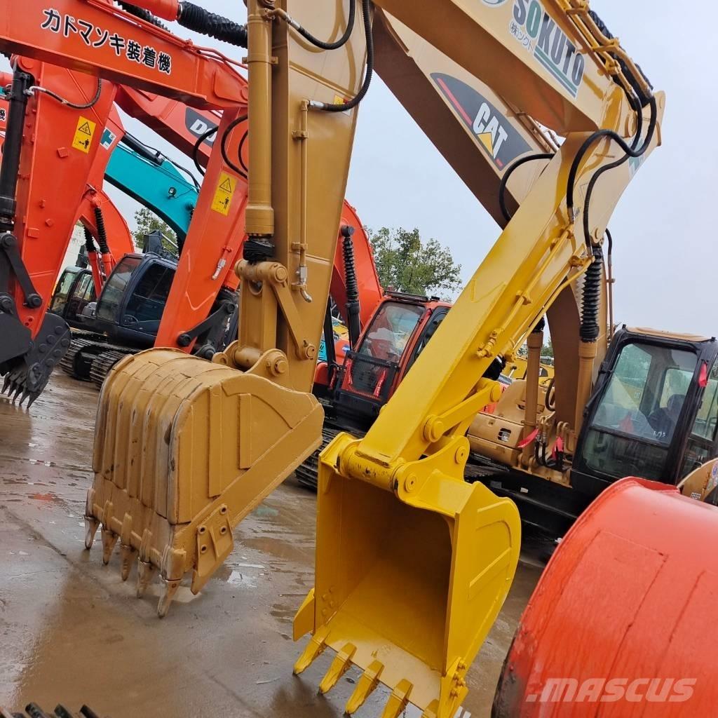 Komatsu PC 130-7 Pelle sur chenilles