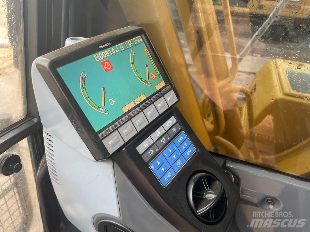 Komatsu PC 240 LC-8 Pelle sur chenilles