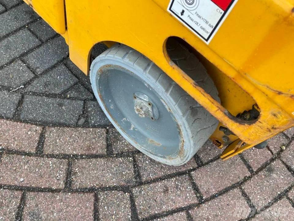 Haulotte Compact 14 Nacelle ciseaux