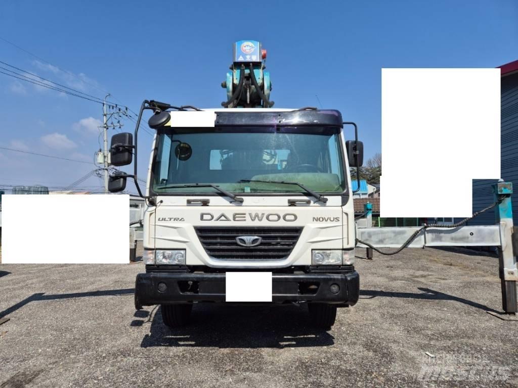 Horyong SKY450 Camion nacelle