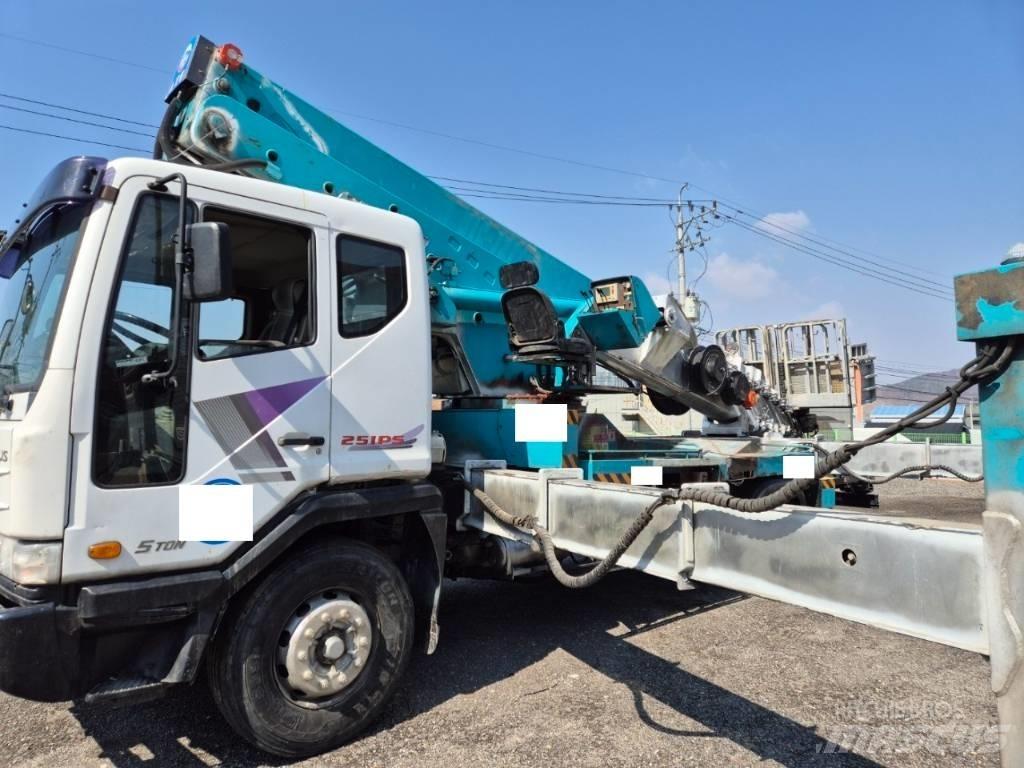 Horyong SKY450 Camion nacelle