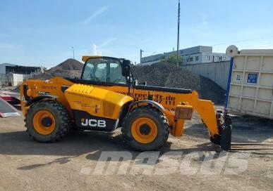 JCB 540-140 Chariot télescopique