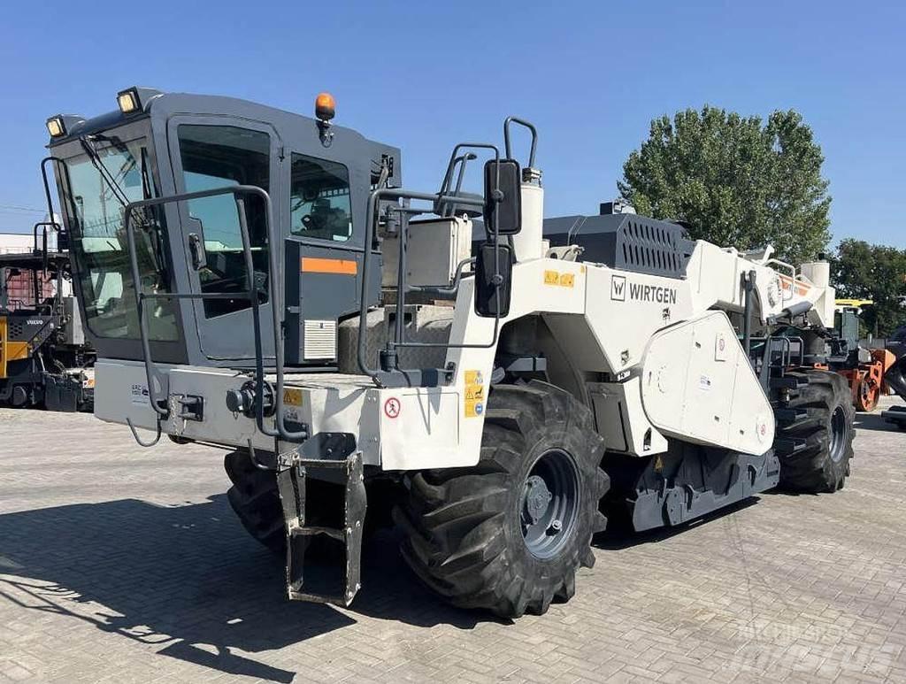 Wirtgen WR 2400 Recycleur bitume