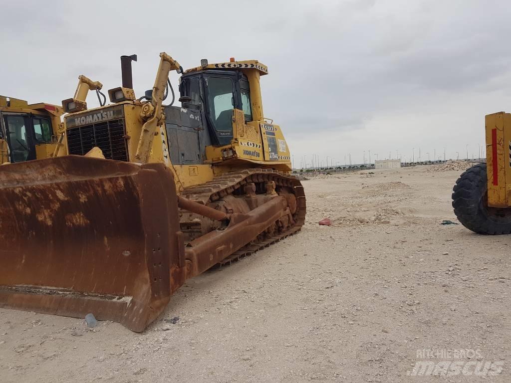 Komatsu D 275 AX Bouteurs sur chenilles