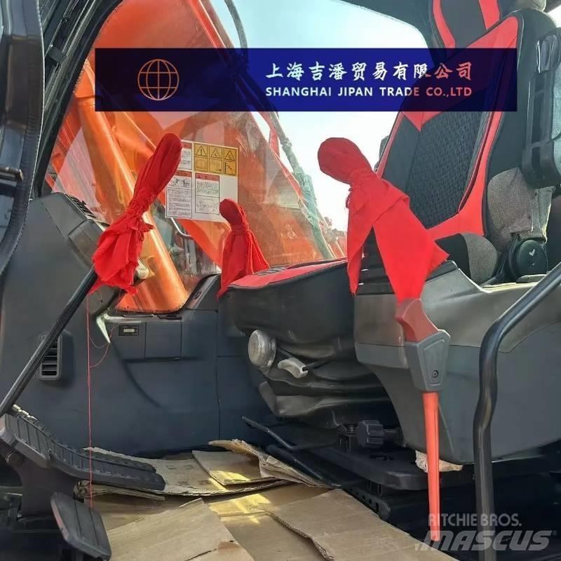 Doosan DX 150 Mini pelle 7t-12t
