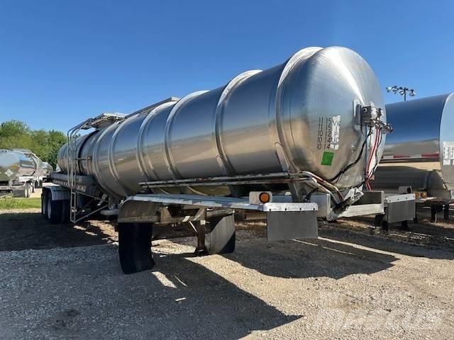  NOVA MC307 7000 GAL Remorque citerne