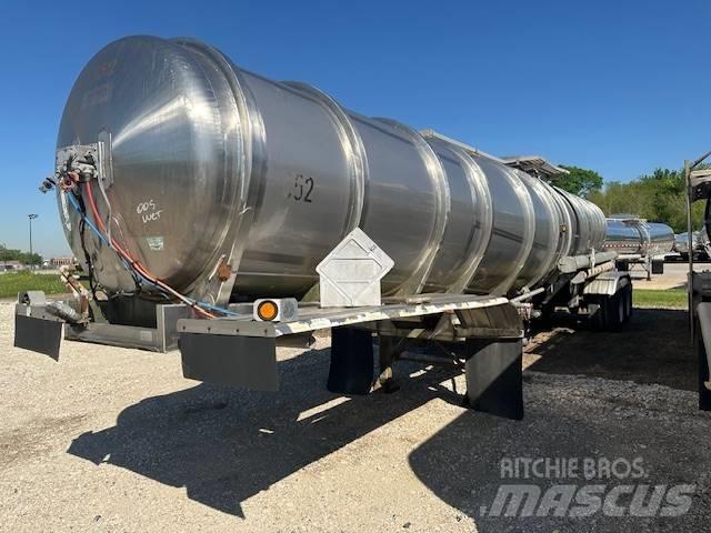 NOVA MC307 7000 GAL Remorque citerne