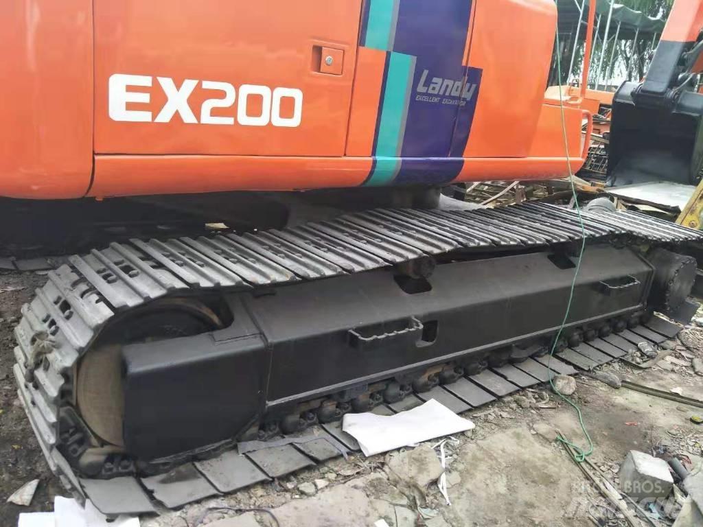 Hitachi EX 200-3 Pelle sur chenilles