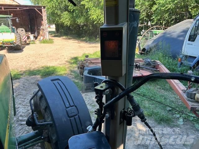 John Deere 8200 Tracteur