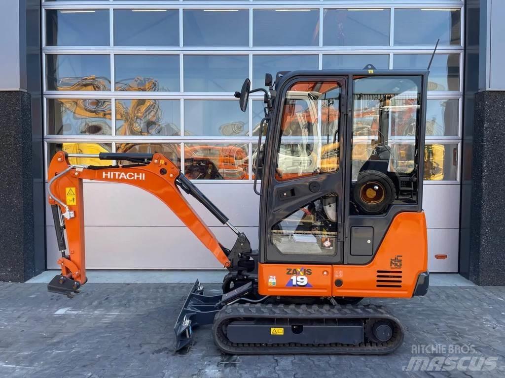 Hitachi ZX19-6 Mini pelle < 7t