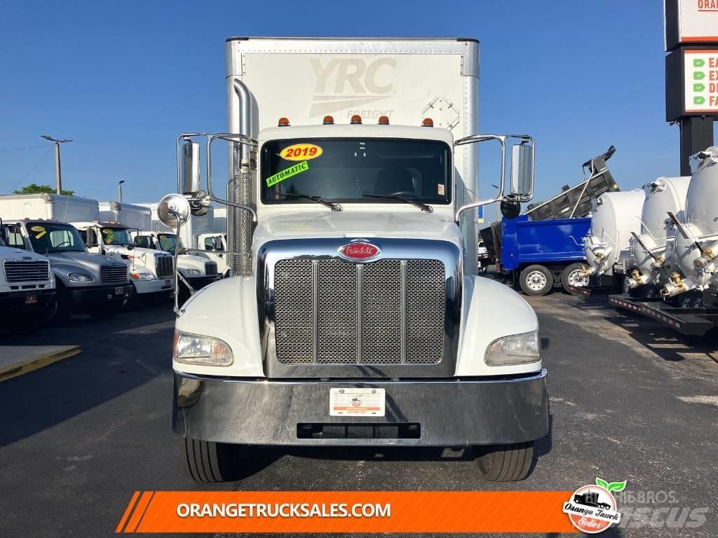 Peterbilt 337 Camion Fourgon
