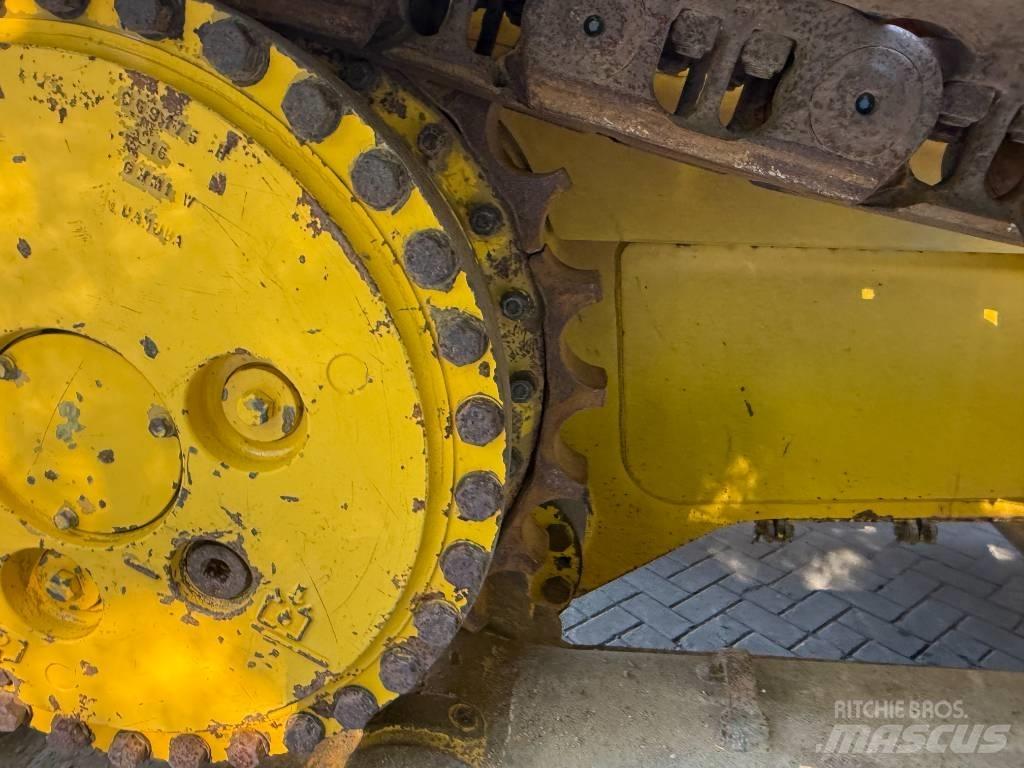CAT D 6 T LGP Bouteurs sur chenilles