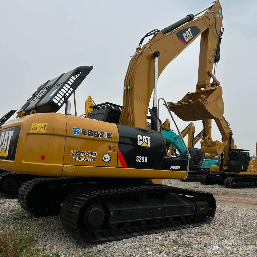 CAT 329D Pelle sur chenilles