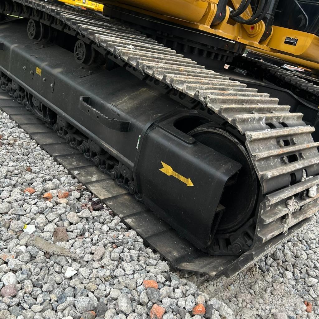 CAT 329D Pelle sur chenilles