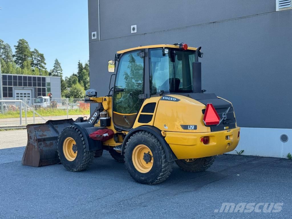 Volvo L 25 F Chargeuse sur pneus