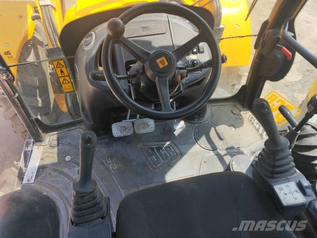 JCB 4CX Tractopelle
