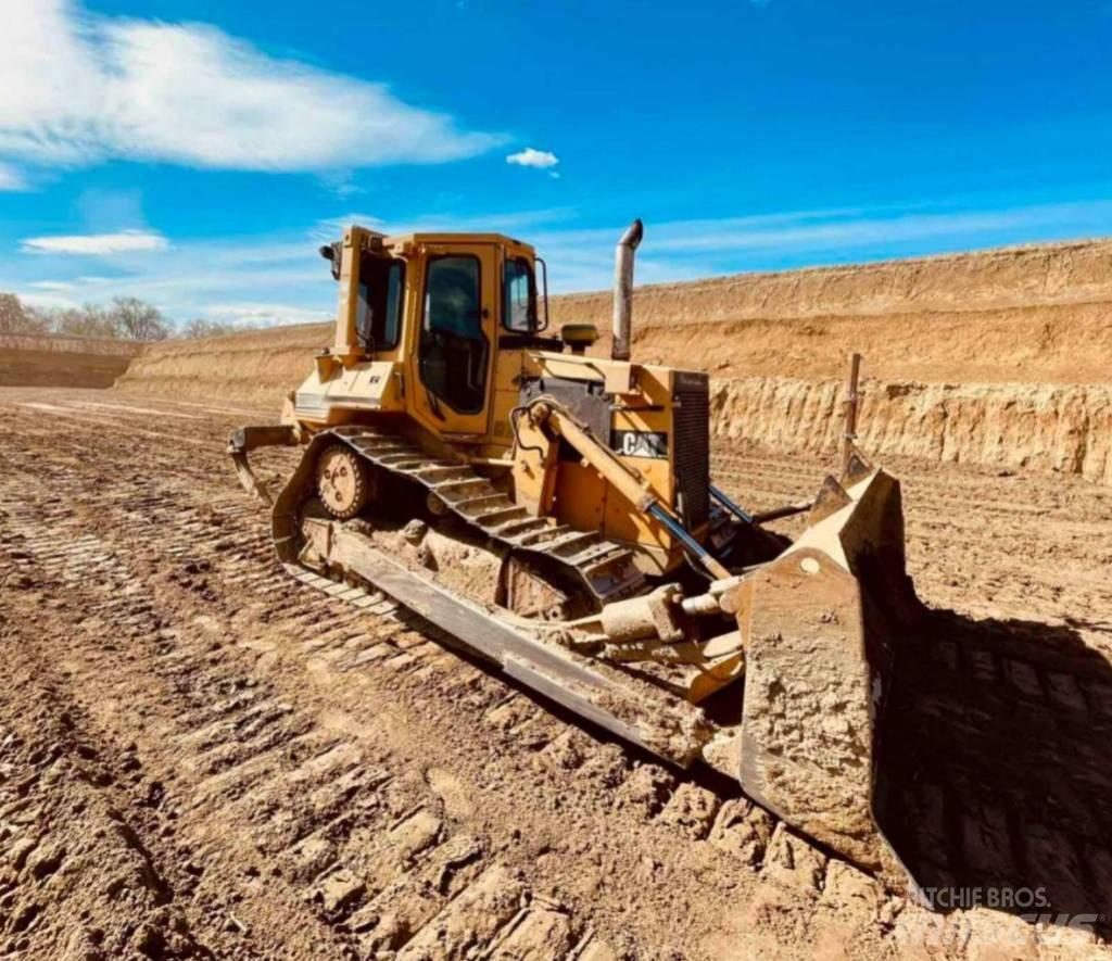CAT D 5 H Bouteurs sur chenilles