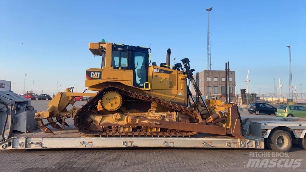 CAT D 6 T LGP D6T Bouteurs sur chenilles