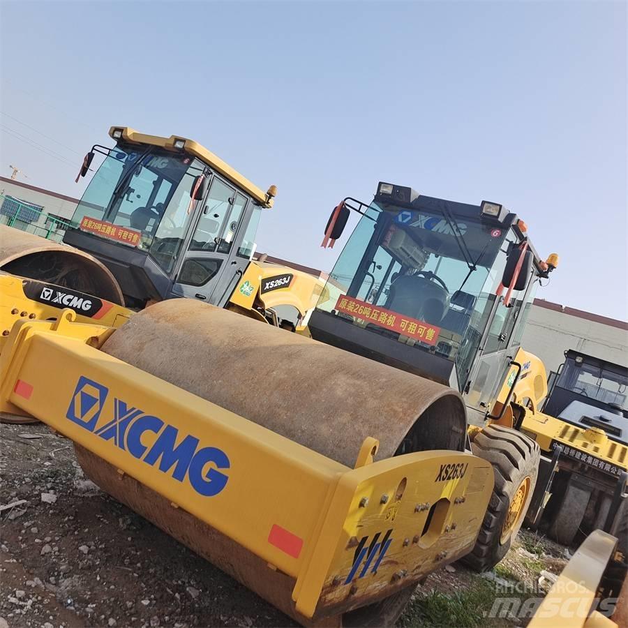 XCMG XS 263 J Rouleaux monocylindre