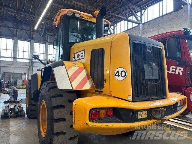 JCB 427 ZX T4 Tractopelle
