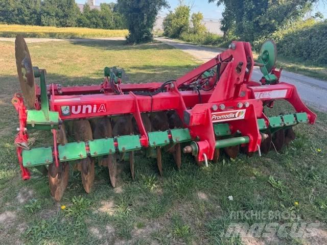 Unia Ares 3.5 TXL Déchaumeur, cultivateur