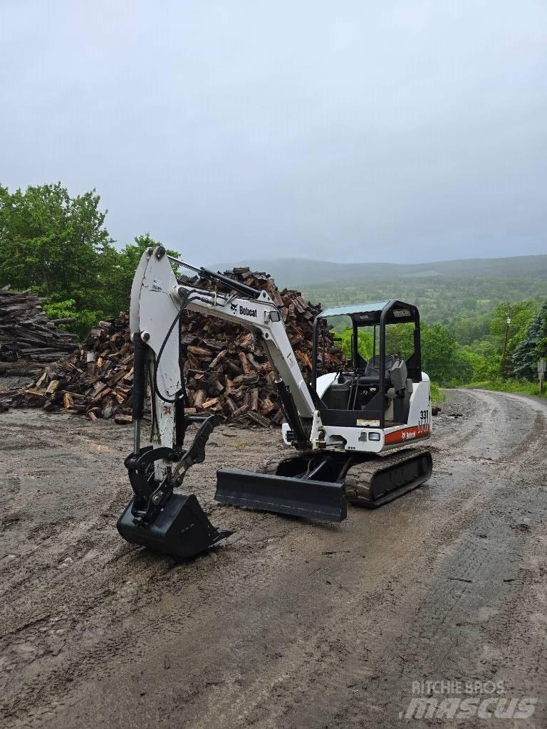 Bobcat 331G Mini pelle < 7t