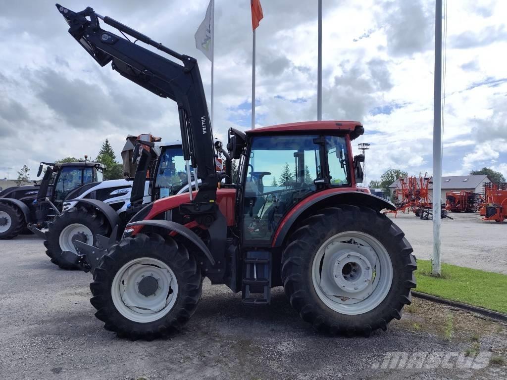 Valtra A 135 Tracteur