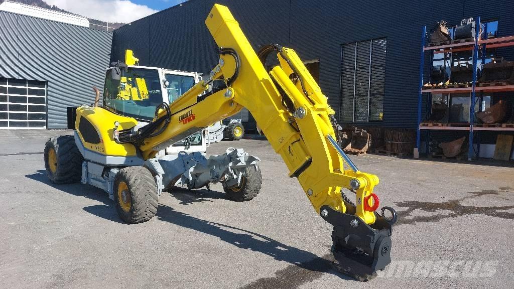Menzi Muck M535 Pelle sur pneus