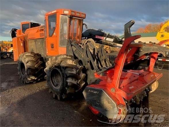 Barko 930B Broyeur forestier