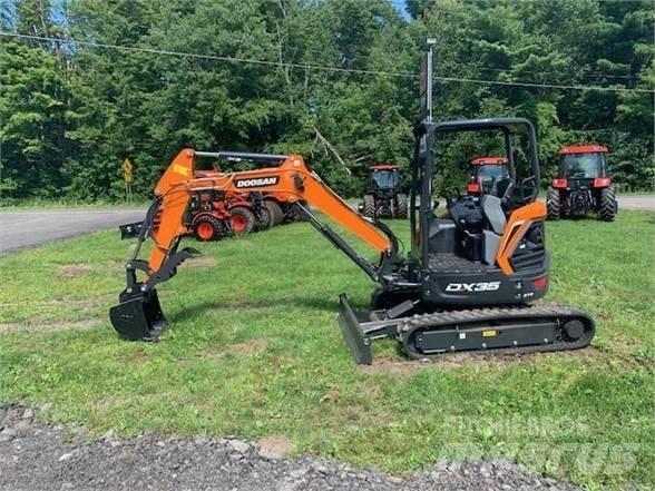 Doosan DX35-5 Mini pelle < 7t