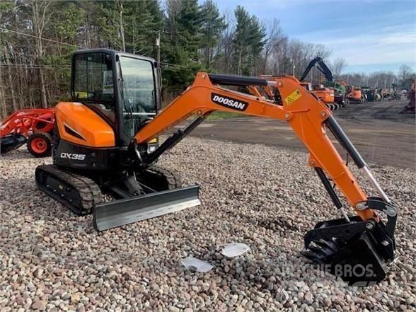 Doosan DX35-5 Mini pelle < 7t