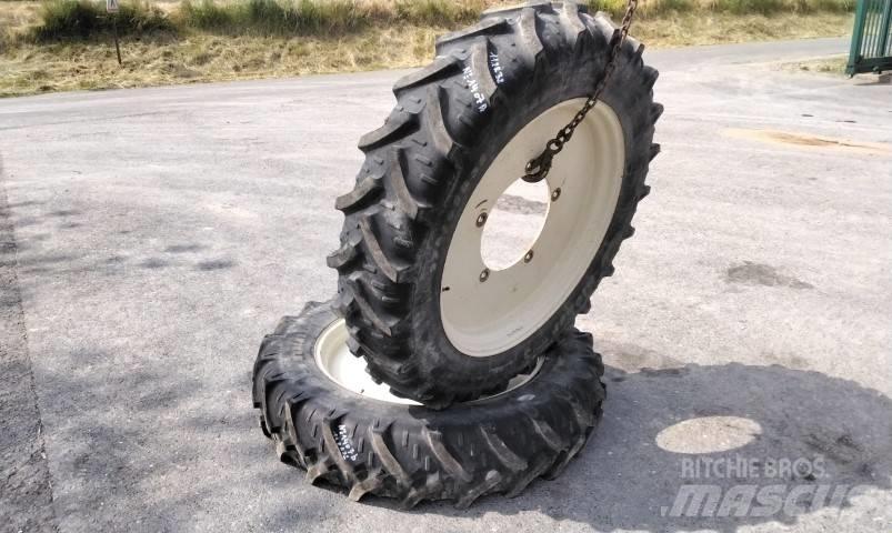 Kleber 11.2R32 Pneus, roues et jantes