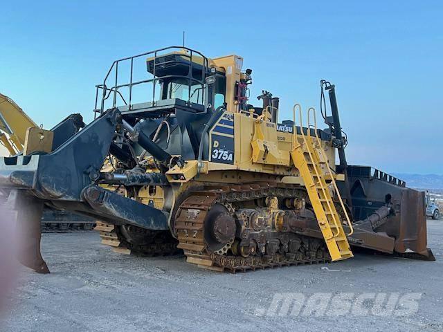 Komatsu D385 Bouteurs sur chenilles