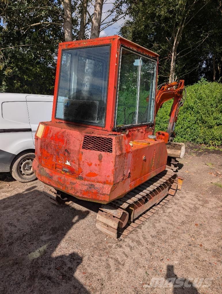 Komatsu PC 10-5 Mini pelle < 7t